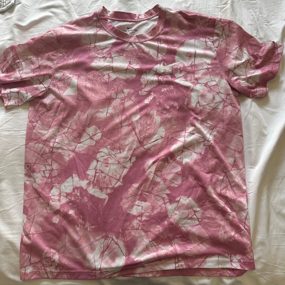 Men’s Nike XL Dri Fit Shirt